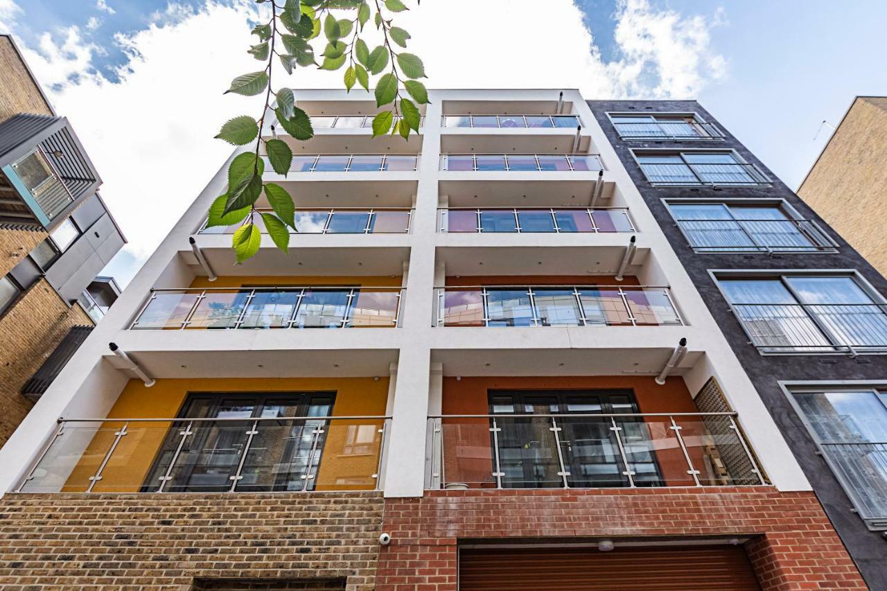 Modern Apartment Canary Wharf London Exterior photo
